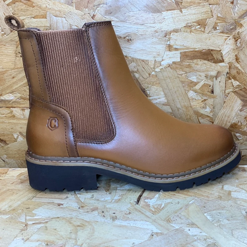 Carmela Modische Damen-Stiefelette aus Leder – Kamel