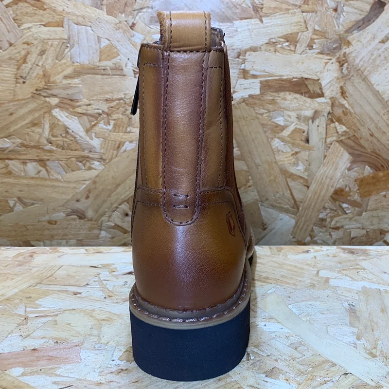 Carmela Modische Damen-Stiefelette aus Leder – Kamel