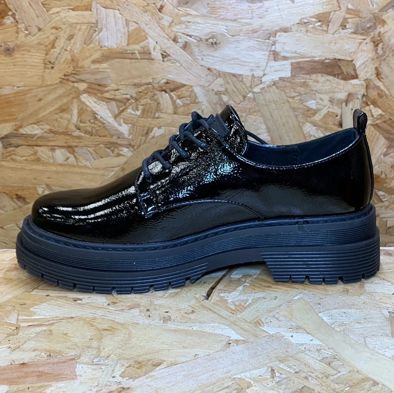 Xti Mode-Lackschuh für Damen – Schwarz