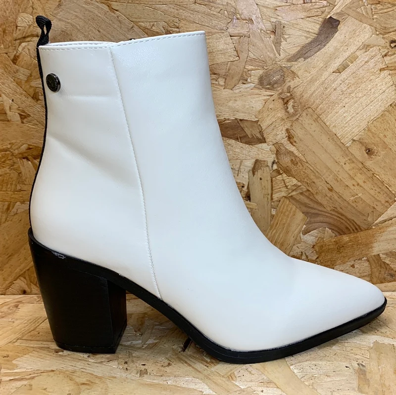 Xti Modische Damen-Stiefeletten – Eis