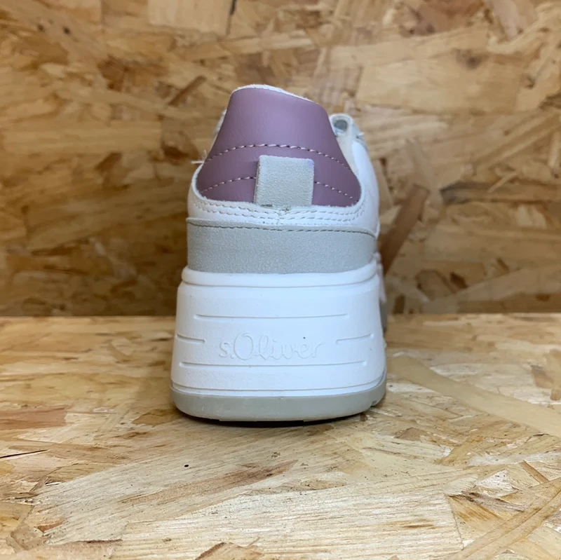 S. Oliver Damenmode-Trainer – Weiß