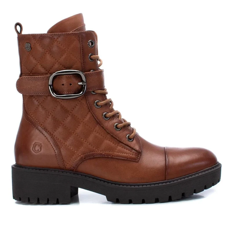 Carmela Modischer Damenstiefel aus gestepptem Leder – Kamel