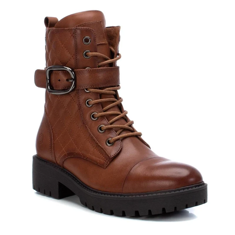 Carmela Modischer Damenstiefel aus gestepptem Leder – Kamel