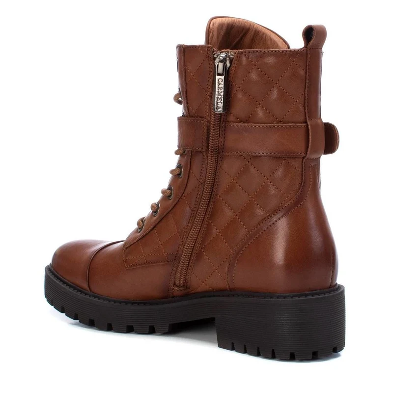 Carmela Modischer Damenstiefel aus gestepptem Leder – Kamel