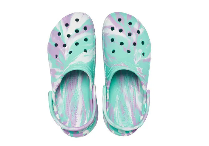 Crocs Klassischer marmorierter Damen-Clog mit Plateausohle – Pistazie