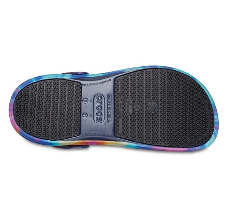 Crocs Unisex Bistro Graphic Clog – Mehrfarbig