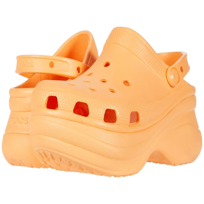 Crocs - Klassischer Plateau-Bae-Clog – Cantaloupe