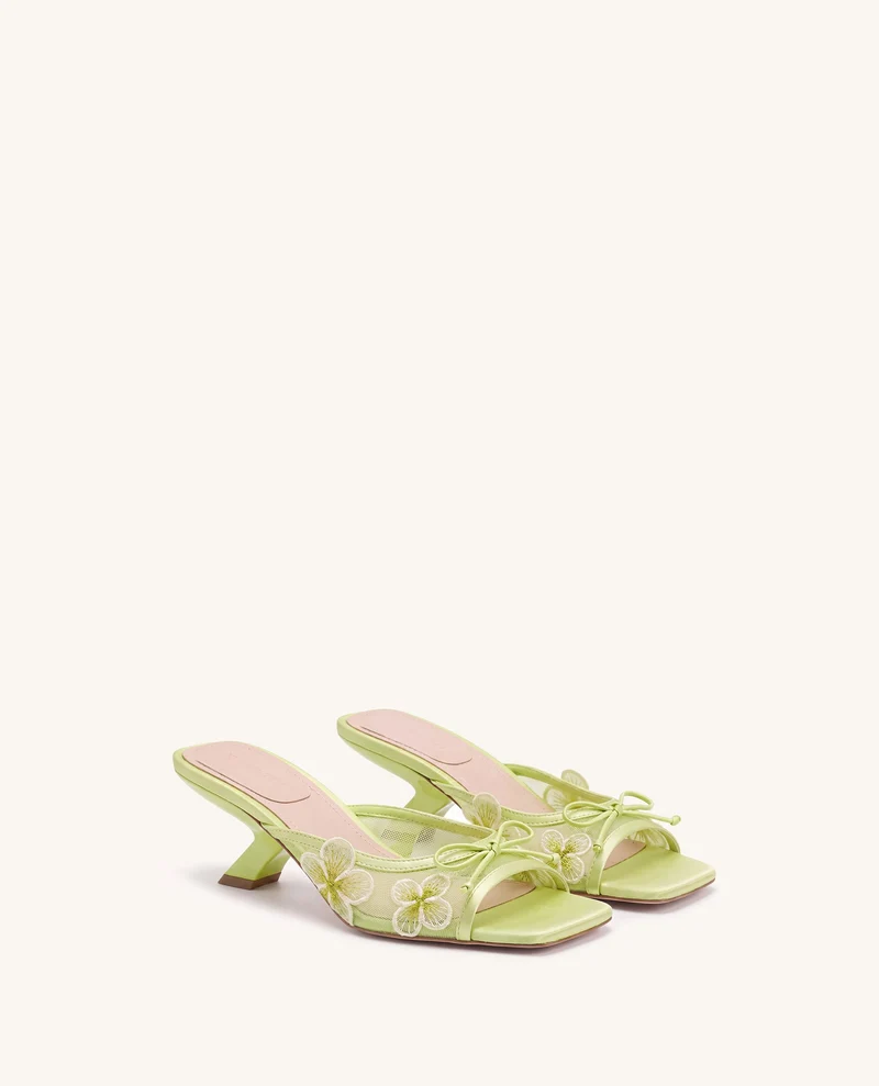 Mireille Netz-Sandaletten mit floraler Stickerei, Applikation und Schleife – Chartreuse
