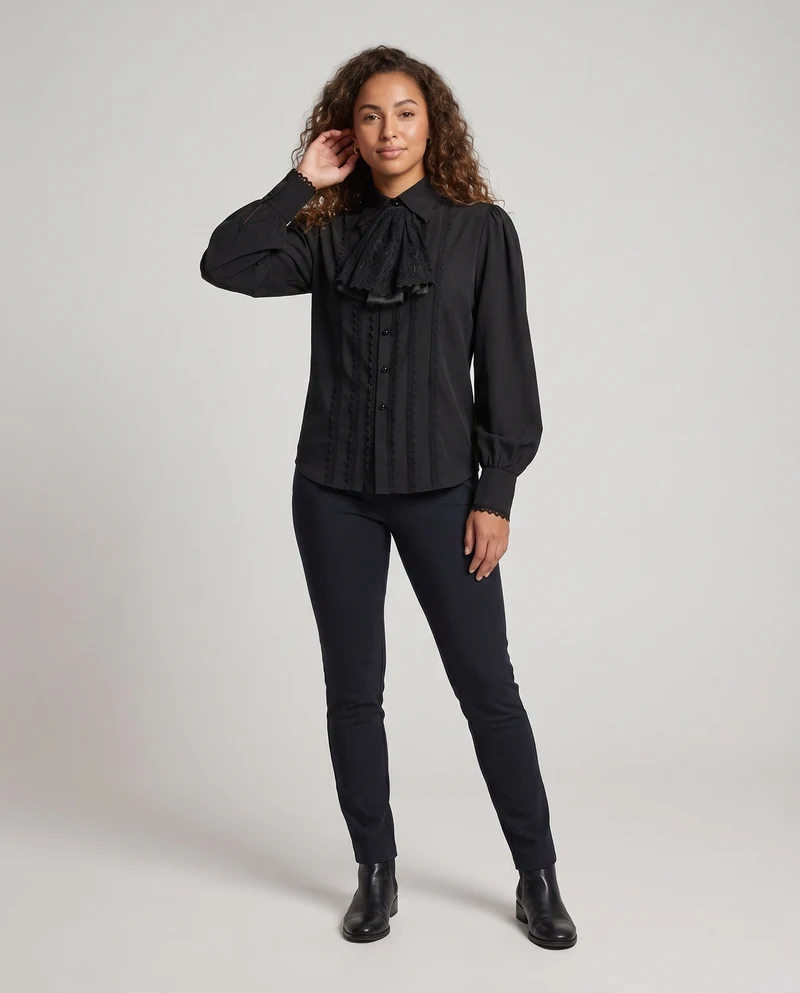 Damen elegantes Top mit floralem Design und asymmetrischem Saum Nord Taschen