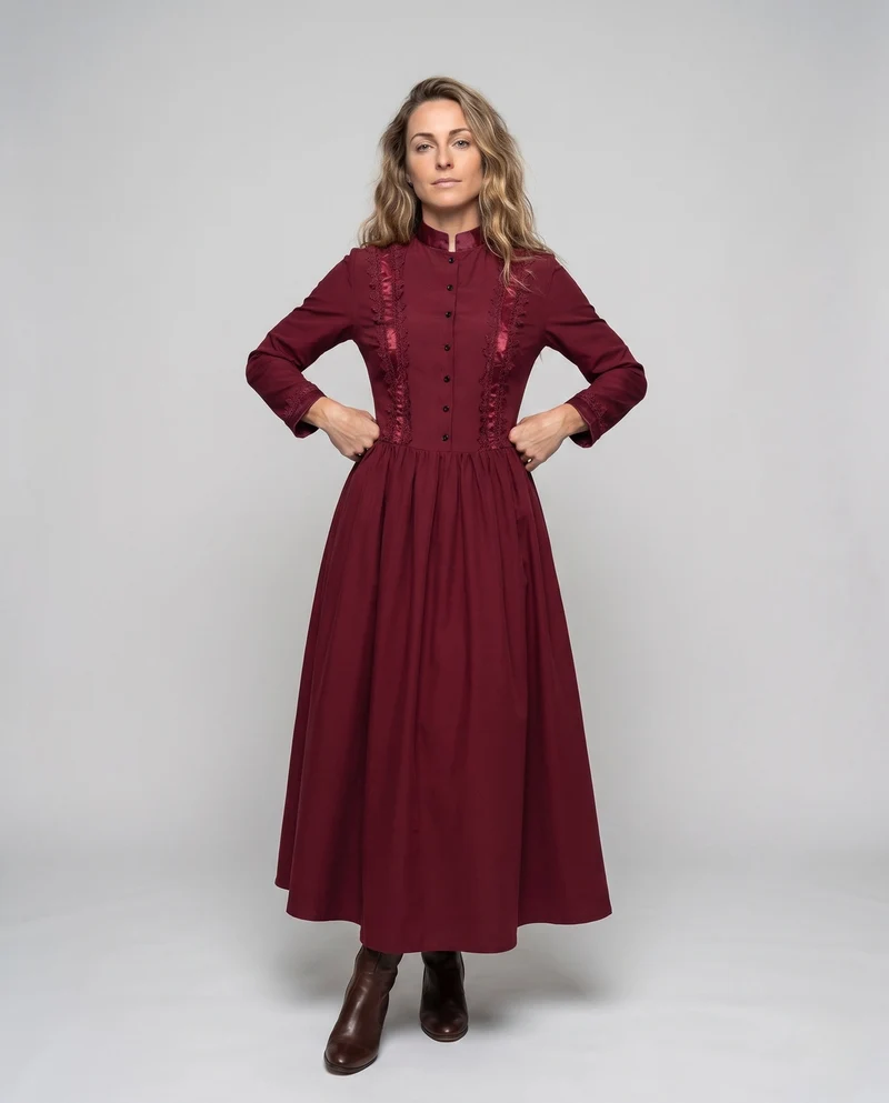 Frauen Elegante Maxi Kleid mit Floral Spitze Verzierungen und Maßgeschneidert Schnitt Nord Taschen