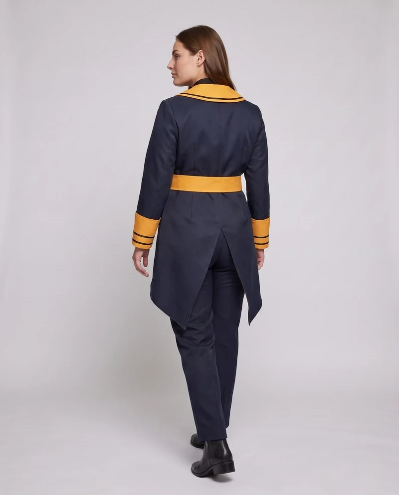 Damen historische Kostümset mit elegantem Hut, Hemd und Handschuhen Nord Taschen