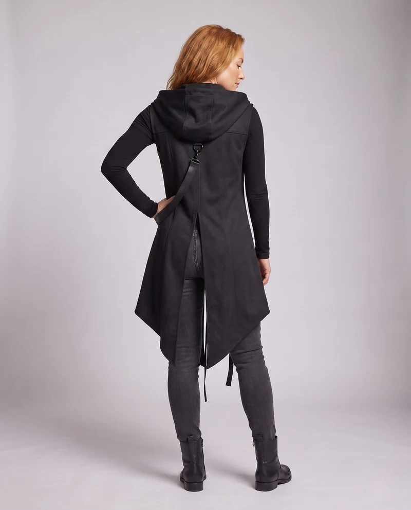 Damen stilvolle Kapuze Umhang mit asymmetrischem Saum und dekorativen Details Nord Taschen