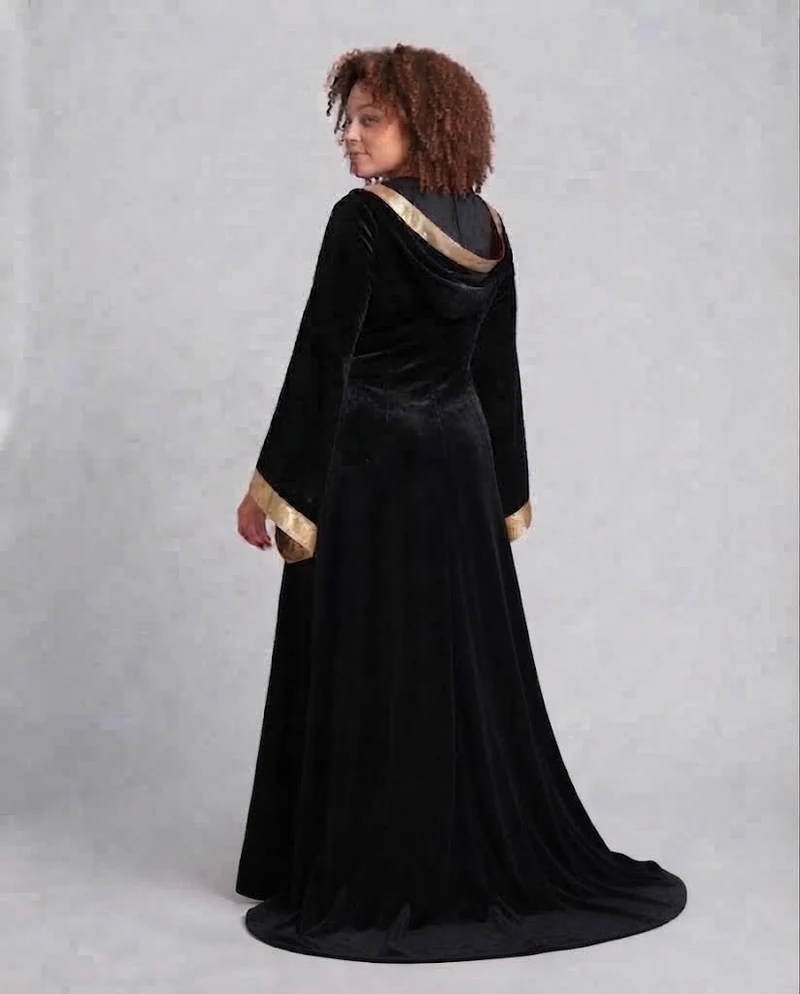 Frauen Elegante Kleid-Robe im mittelalterlichen Stil Nord Taschen
