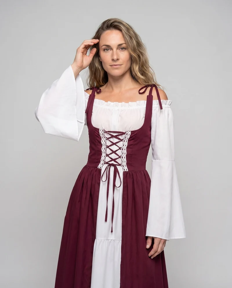 Frauen historische mittelalterliche Kleid mit charmantem Schnitt und elegantem Gürtel Nord Taschen