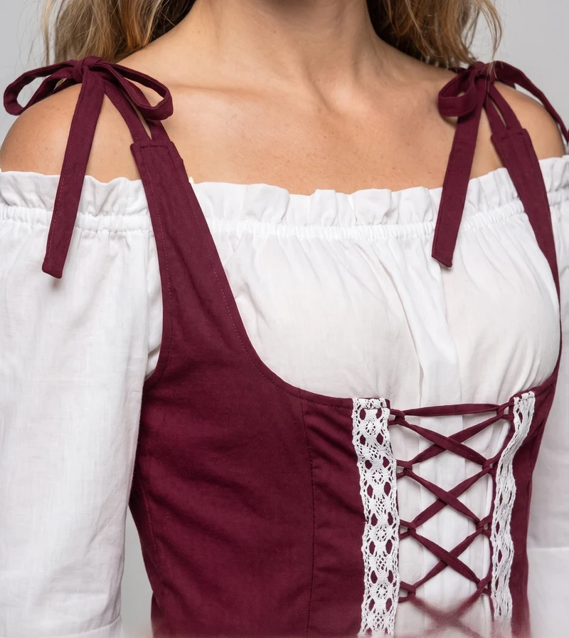 Frauen historische mittelalterliche Kleid mit charmantem Schnitt und elegantem Gürtel Nord Taschen