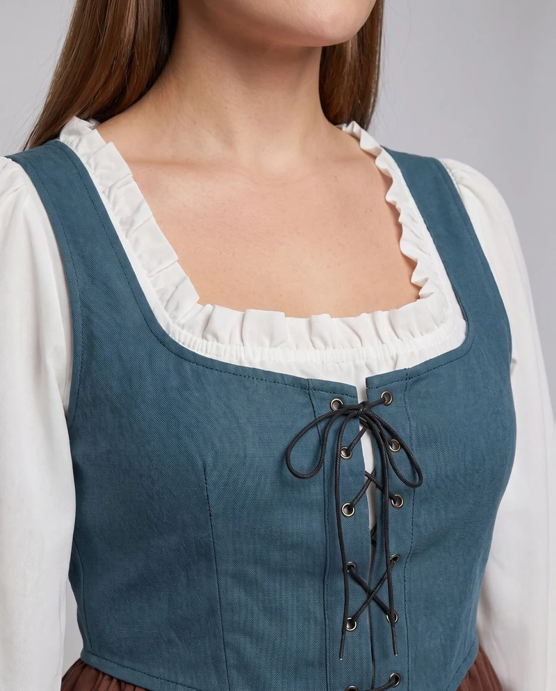 Damen traditionelle Kleid mit romantischem Oberteil und voluminösem Rock Nord Taschen