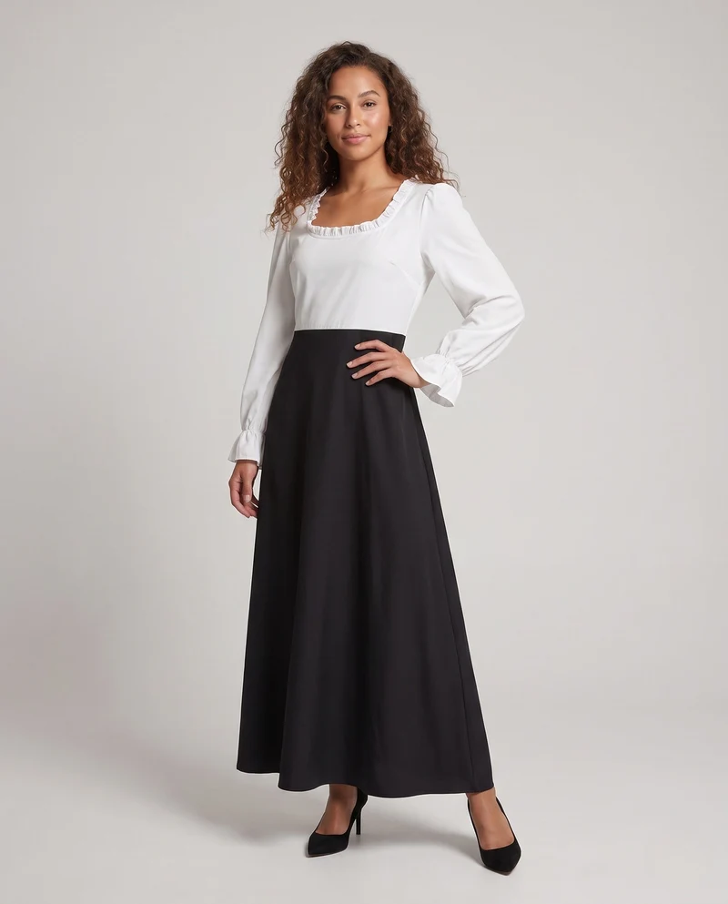 Damenhistorisches Kostümkleid mit modernen Akzenten und Schwungrock Nord Taschen