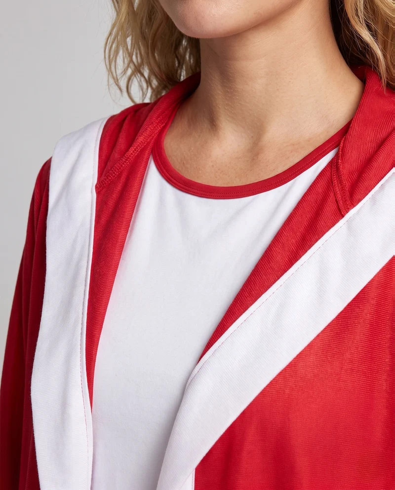 Damen Sport Boxer Kostüm mit Kapuze und glänzenden Akzenten Nord Taschen