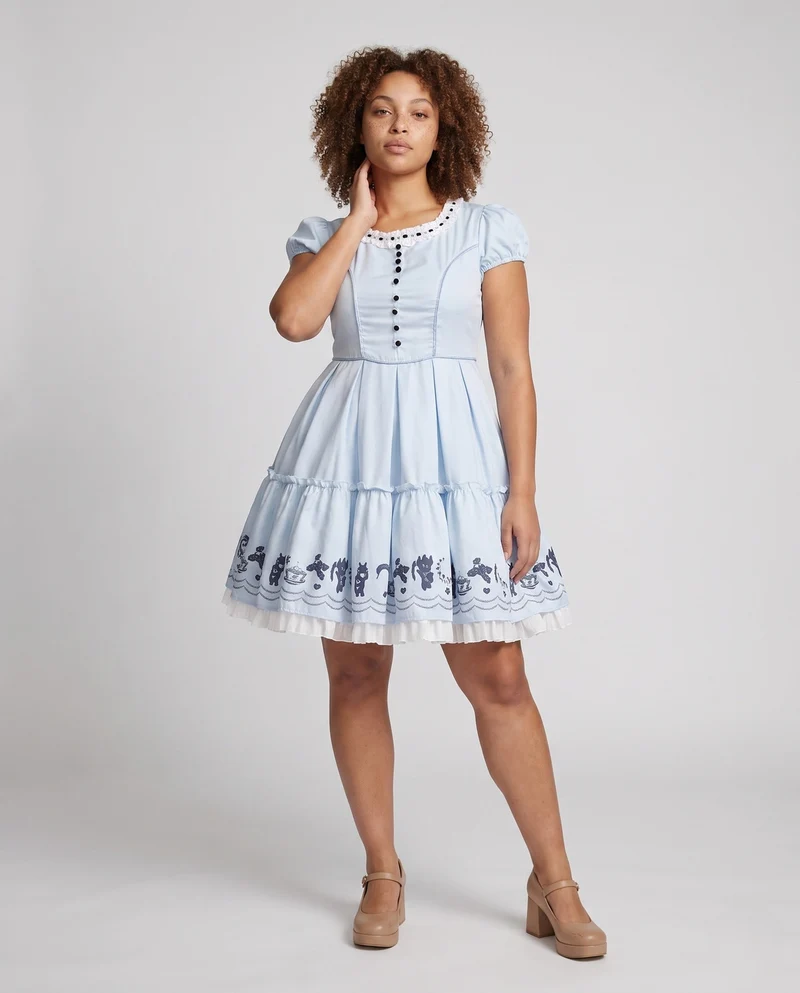 Damen Vintage Kleid mit Rüschensaum und Knopfdetails Nord Taschen