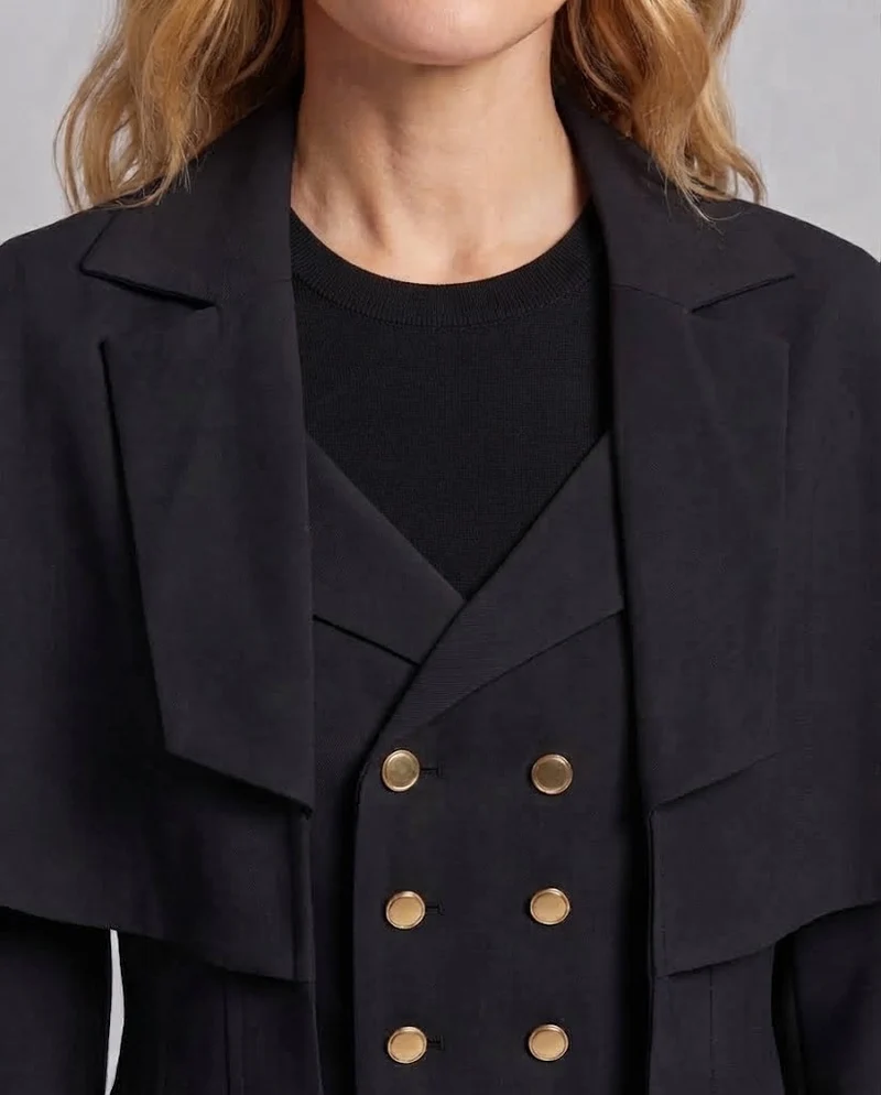 Dramatische Kapuzenjacke für Damen mit Knopfleiste und Puffärmeln Nord Taschen
