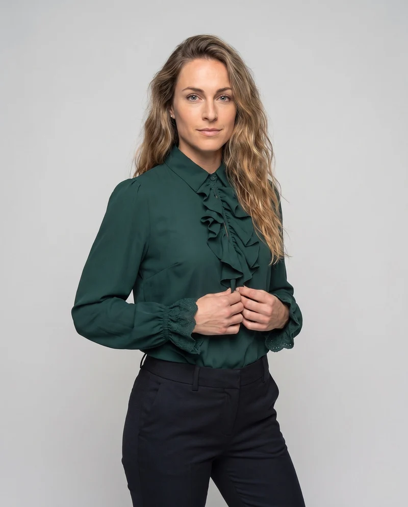 Damen elegantes Rüschenshirt mit dekorativen Details Nord Taschen