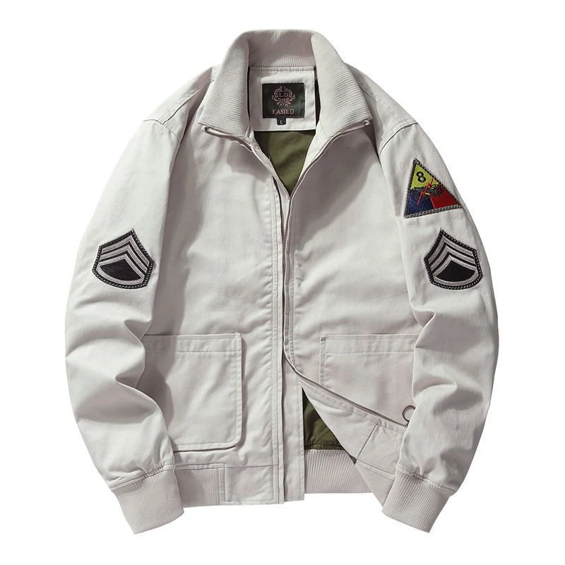 Herren Canvas‑Bomberjacke im Worker‑Blousonstil mit Abzeichen‑Patches und geripptem Kragen Nord Taschen