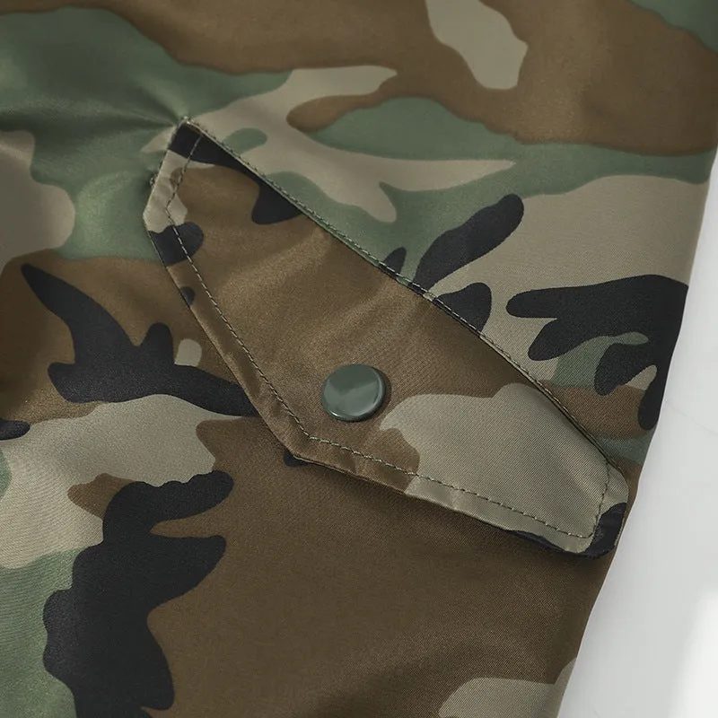 Herren Camouflage Piloten‑Bomberjacke mit Ärmeltasche, Utility‑Reißverschluss und gerippten Bündchen Nord Taschen
