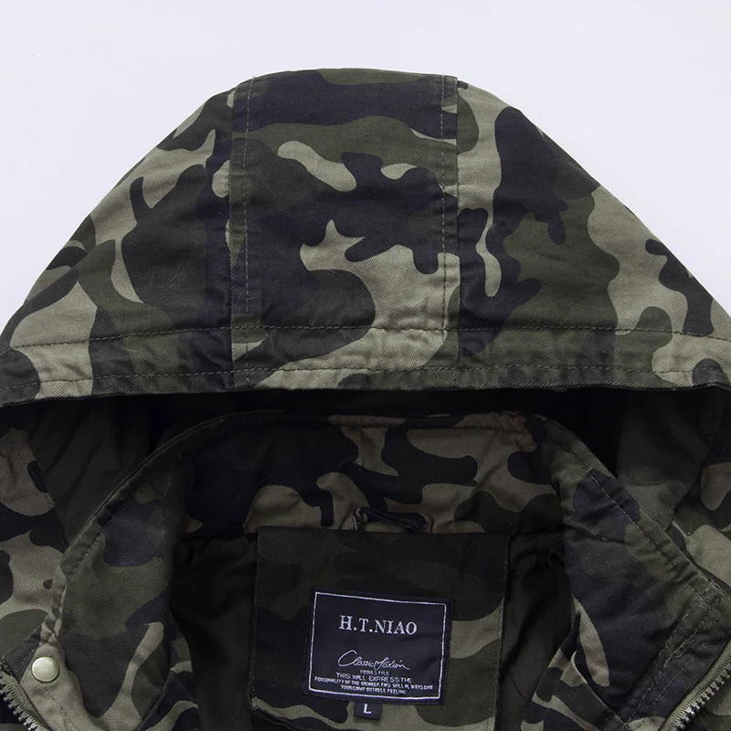 Herren Camouflage Fieldjacke mit Kapuze, Multifunktionalen Außentaschen und Kordzug-Taille Nord Taschen
