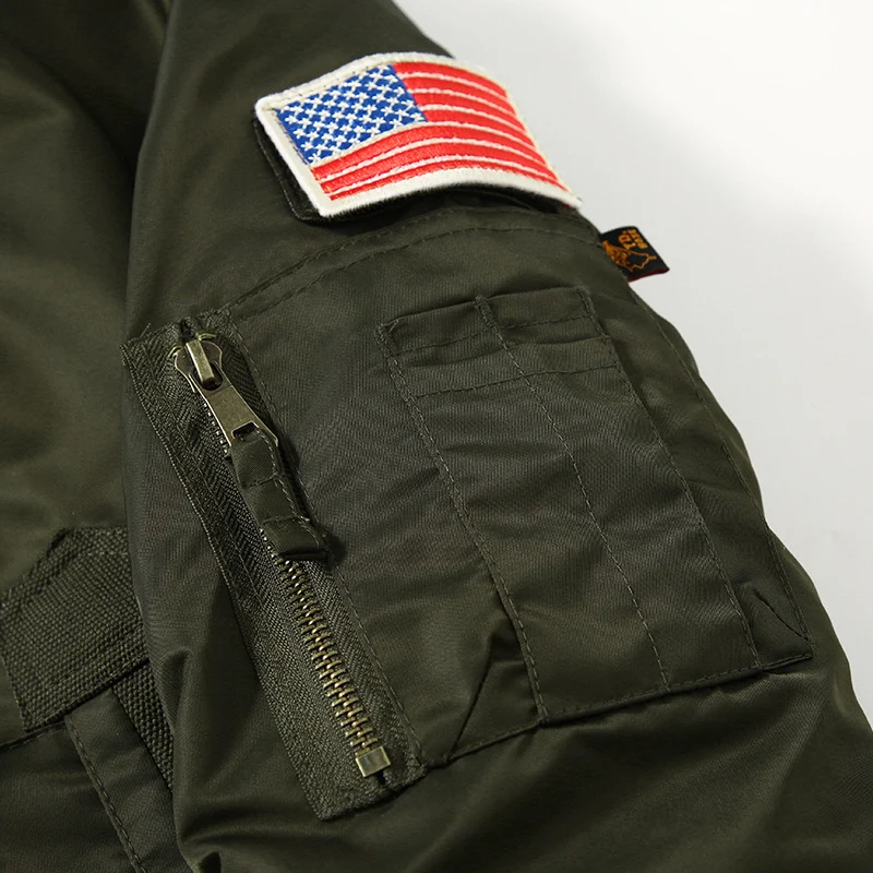 Herren Bomberjacke mit Lammfellkragen und Utility-Taschen Nord Taschen