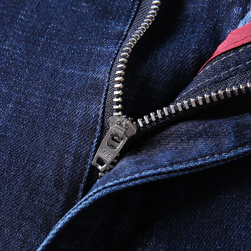 Herren Schmal geschnittene Denim-Chino mit Stretch, tapered Bein und klassischer Five-Pocket-Optik Nord Taschen