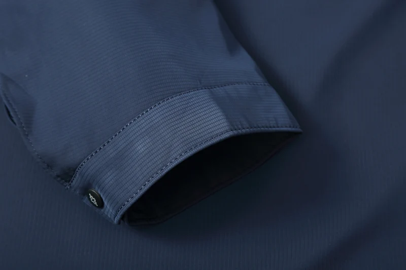 Herren Schlanke Stehkragen-Übergangsjacke mit Reißverschluss, wasserabweisender Außenfläche und geometrischem Futter Nord Taschen