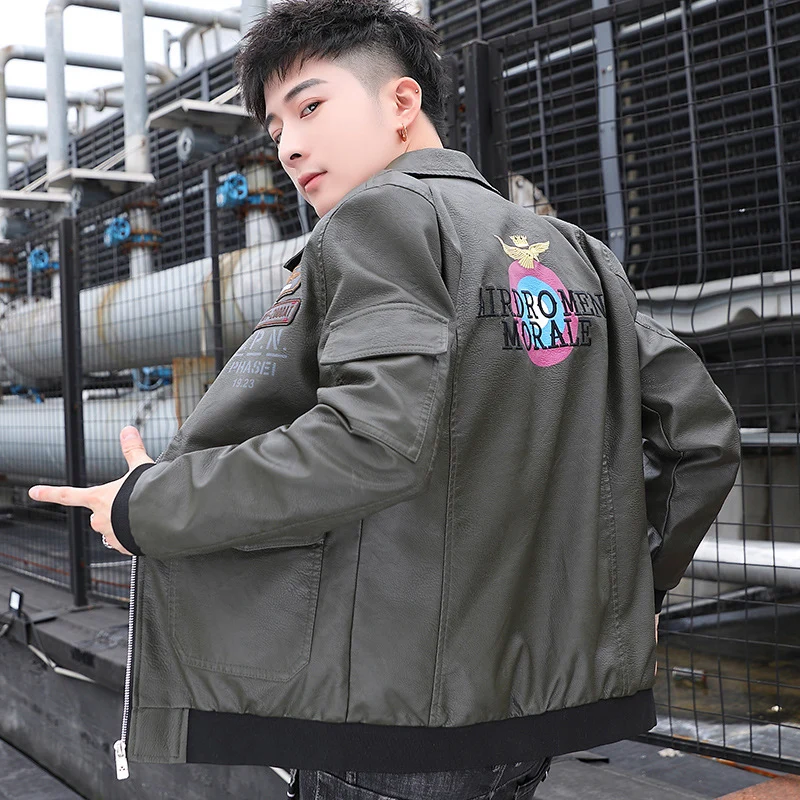 Herren Aviator‑Bomberjacke im Military‑Style mit großem Rückenpatch und Ärmeltasche Nord Taschen