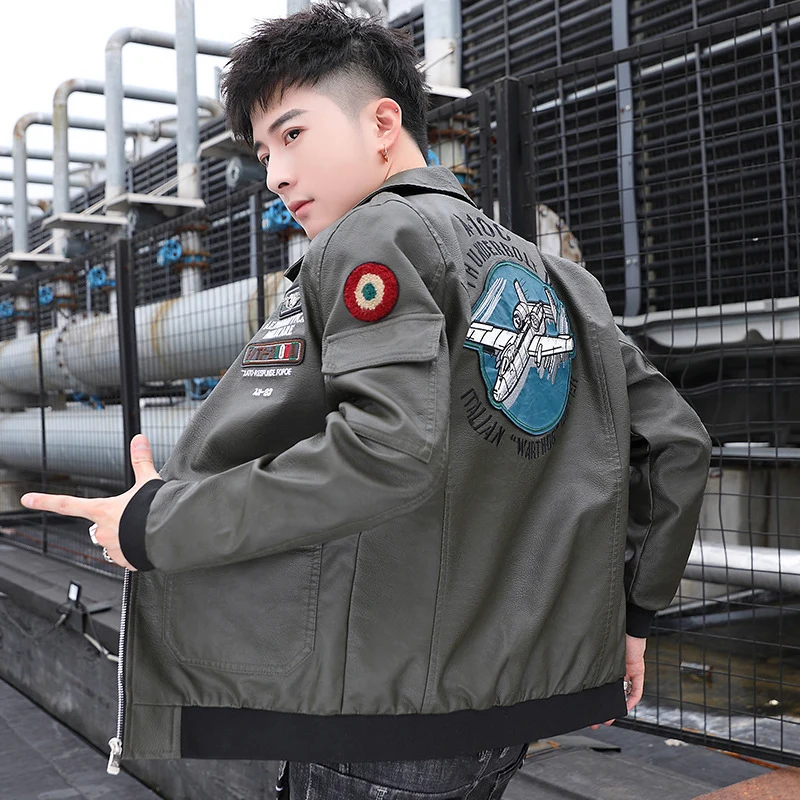 Herren Aviator‑Bomberjacke im Military‑Style mit großem Rückenpatch und Ärmeltasche Nord Taschen