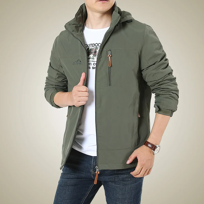 Herren Atmungsaktive Softshell-Windbreakerjacke mit verdeckter Kapuze und Utility-Brusttasche Nord Taschen