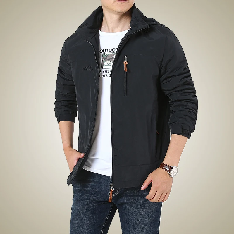 Herren Atmungsaktive Softshell-Windbreakerjacke mit verdeckter Kapuze und Utility-Brusttasche Nord Taschen