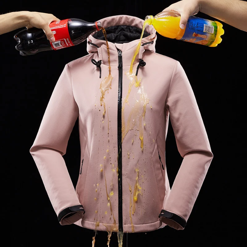 Damen taillierte Softshelljacke mit Kapuze und wasserabweisender Membran Nord Taschen