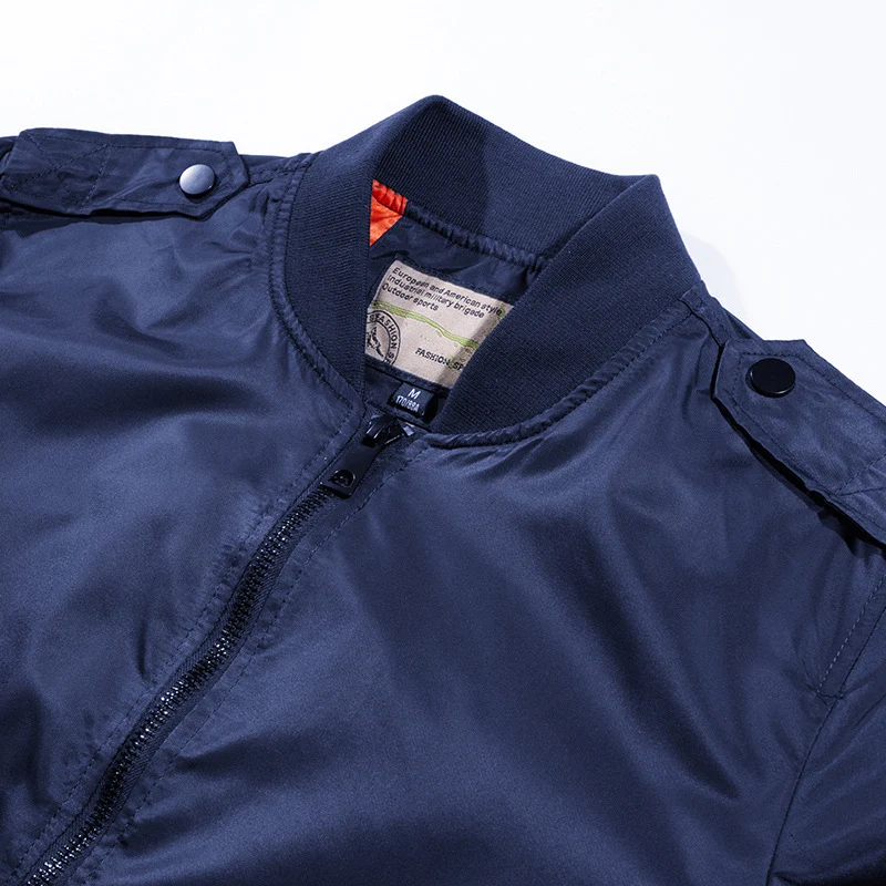 Herren Wind- und Wasserabweisende Nylon-Bomberjacke mit Rippbündchen und Ärmeltasche Nord Taschen