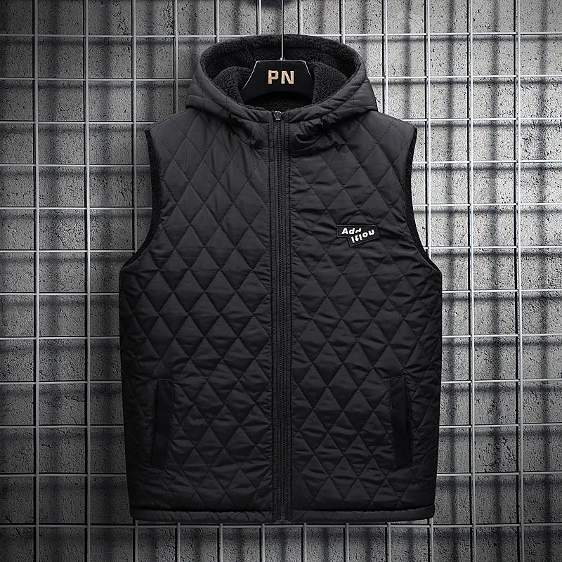 Herren Wattierte Teddy-Fleece-Weste mit Kapuze, durchgehendem Reißverschluss und Letter-Patch Nord Taschen