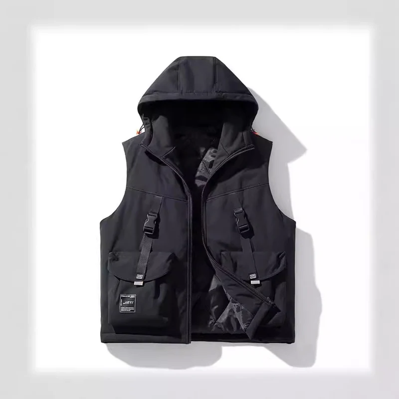 Herren Technische Outdoor-Weste mit Kapuze, gesteppter Isolierung und multifunktionalen Cargo-Taschen Nord Taschen