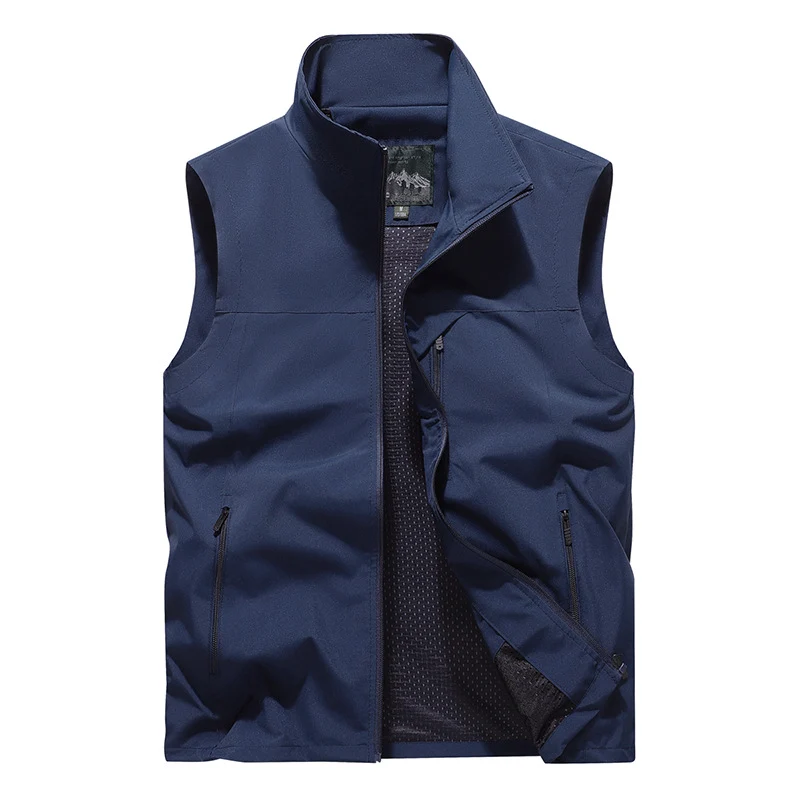 Herren Softshell-Outdoorweste mit winddichter Mikrofaserschale, Mesh-Innenfutter und Reißverschlusstaschen Nord Taschen