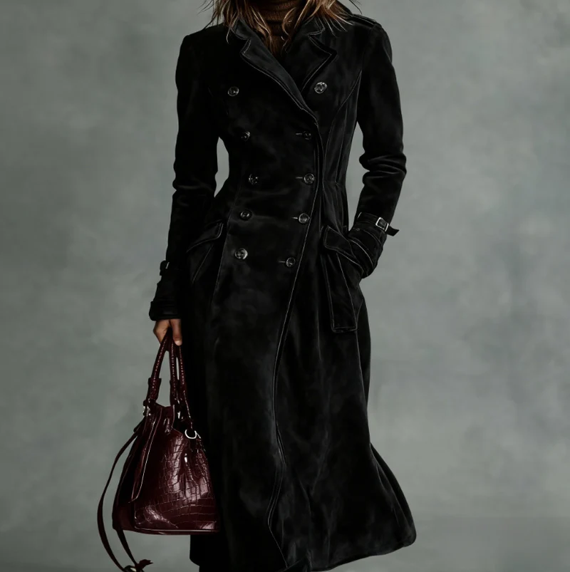 Damen Langer Taillierter Trenchcoat aus Veloursleder‑Optik mit doppelreihiger Knopfleiste und Schnallenmanschetten Nord Taschen