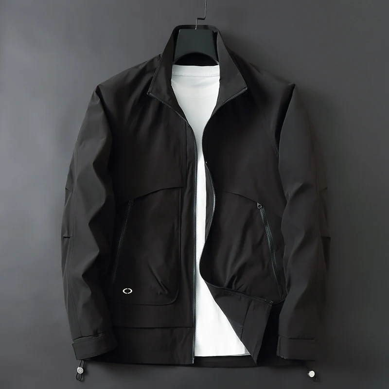Herren Leichte technische Übergangsjacke mit Stehkragen, wasserabweisender Ripstop-Optik und verdeckten Reißverschlusstaschen Nord Taschen