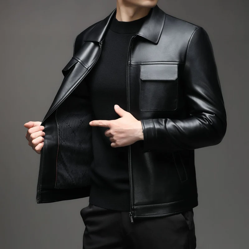 Herren Glatte Lederjacke im klassischen Hemdkragenstil mit verdecktem Reißverschluss und aufgesetzten Brusttaschen Nord Taschen