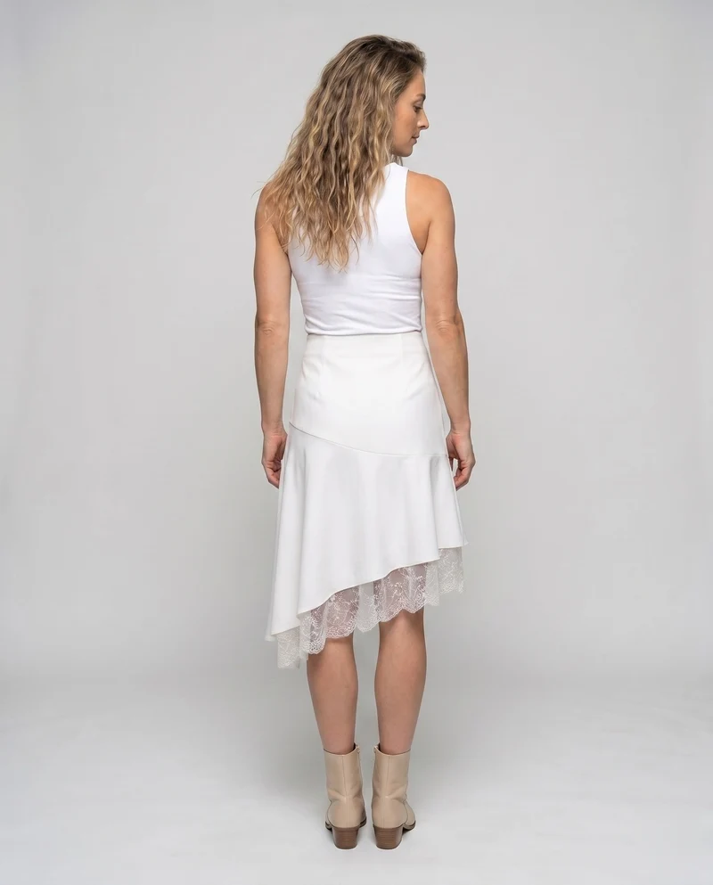 Damen Langer asymmetrischer Rock mit Spitzenakzenten