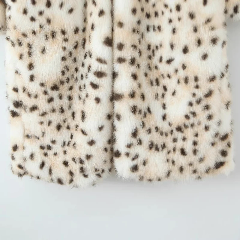 Damen Extravaganter langer Kunstpelz-Mantel mit Leopardenmuster und wärmender Fütterung Nord Taschen