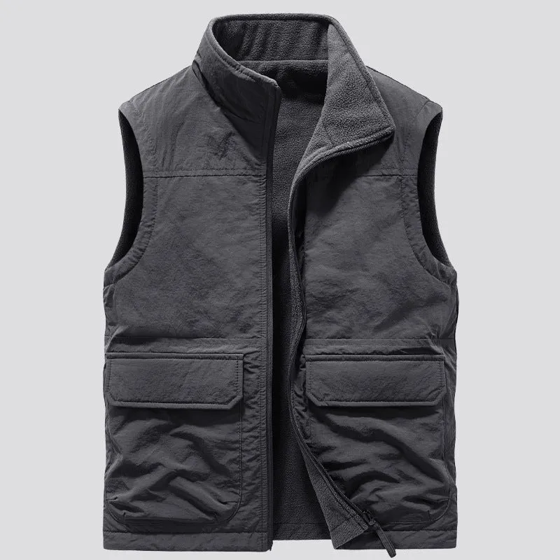 Herren Outdoor-Utilityweste mit Fleece-Innenlage, hohem Stehkragen und Frontklappentaschen Nord Taschen