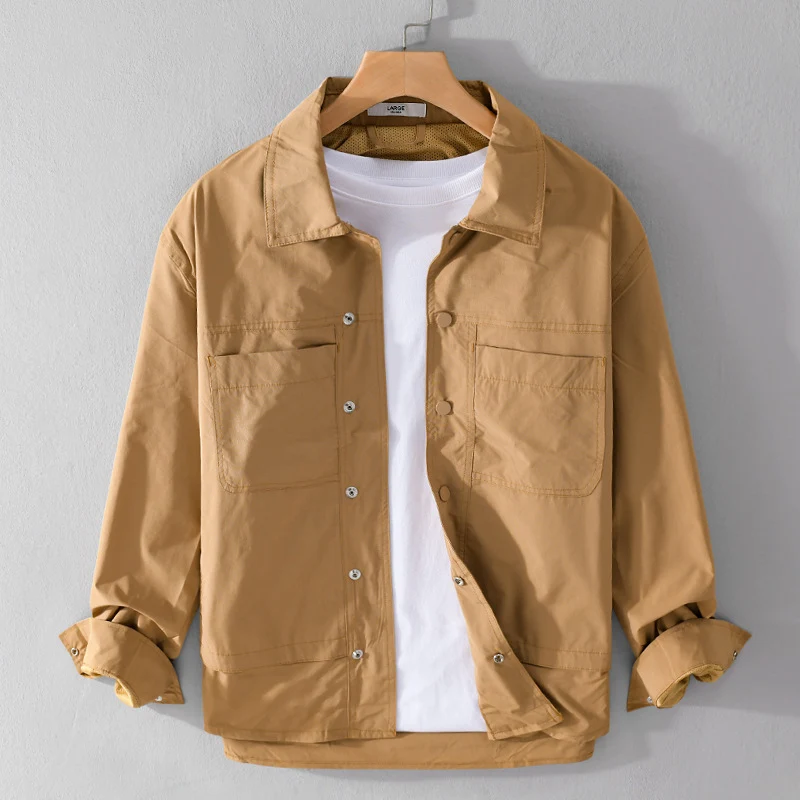 Herren Leichtes Baumwoll-Overshirt mit Kentkragen, aufgesetzten Brusttaschen und Relaxed-Fit Nord Taschen