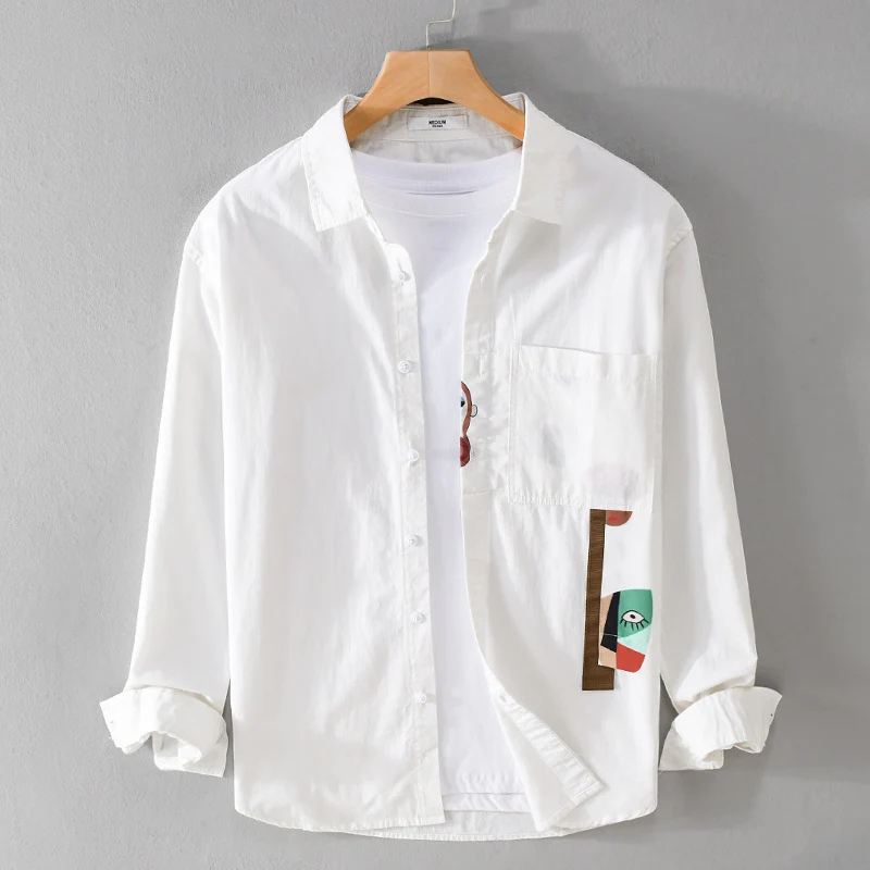 Herren Leichtes Baumwoll-Overshirt mit Brusttasche und abstraktem Grafikpatch Nord Taschen