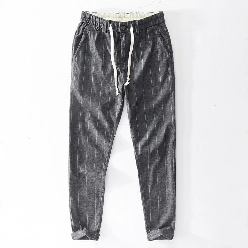 Herren lässige Hose mit elastischem Bund und Kordel schmal zulaufend Nadelstreifenoptik Nord Taschen