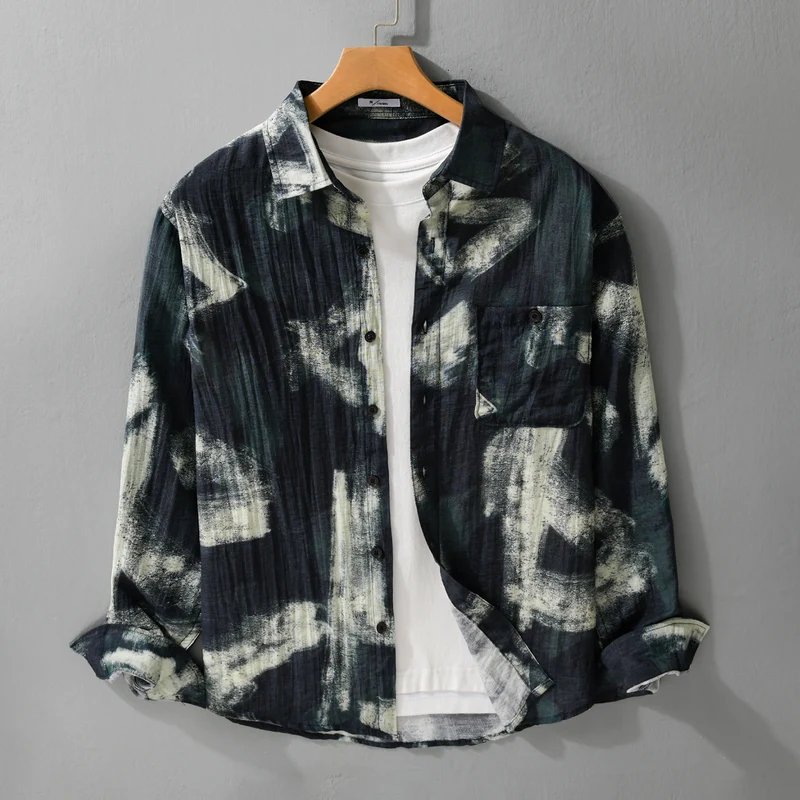 Herren Langarm-Hemdjacke mit abstraktem Pinselprint und feiner Crinkle‑Struktur Nord Taschen